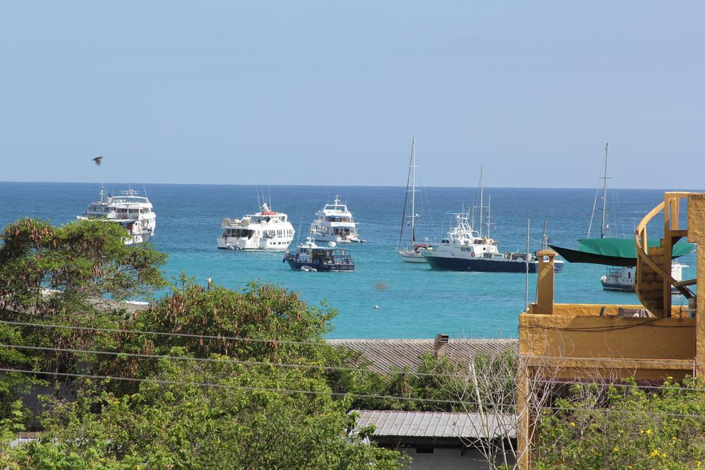 The Galapagos Pearl B&B Puerto Ayora  Zimmer foto